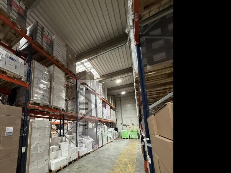 Office in Villemomble to rent - Interior Photo - Image 3 of 15