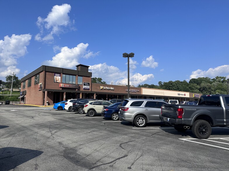 4600-4614 William Penn Hwy, Murrysville, PA for rent - Building Photo - Image 1 of 13