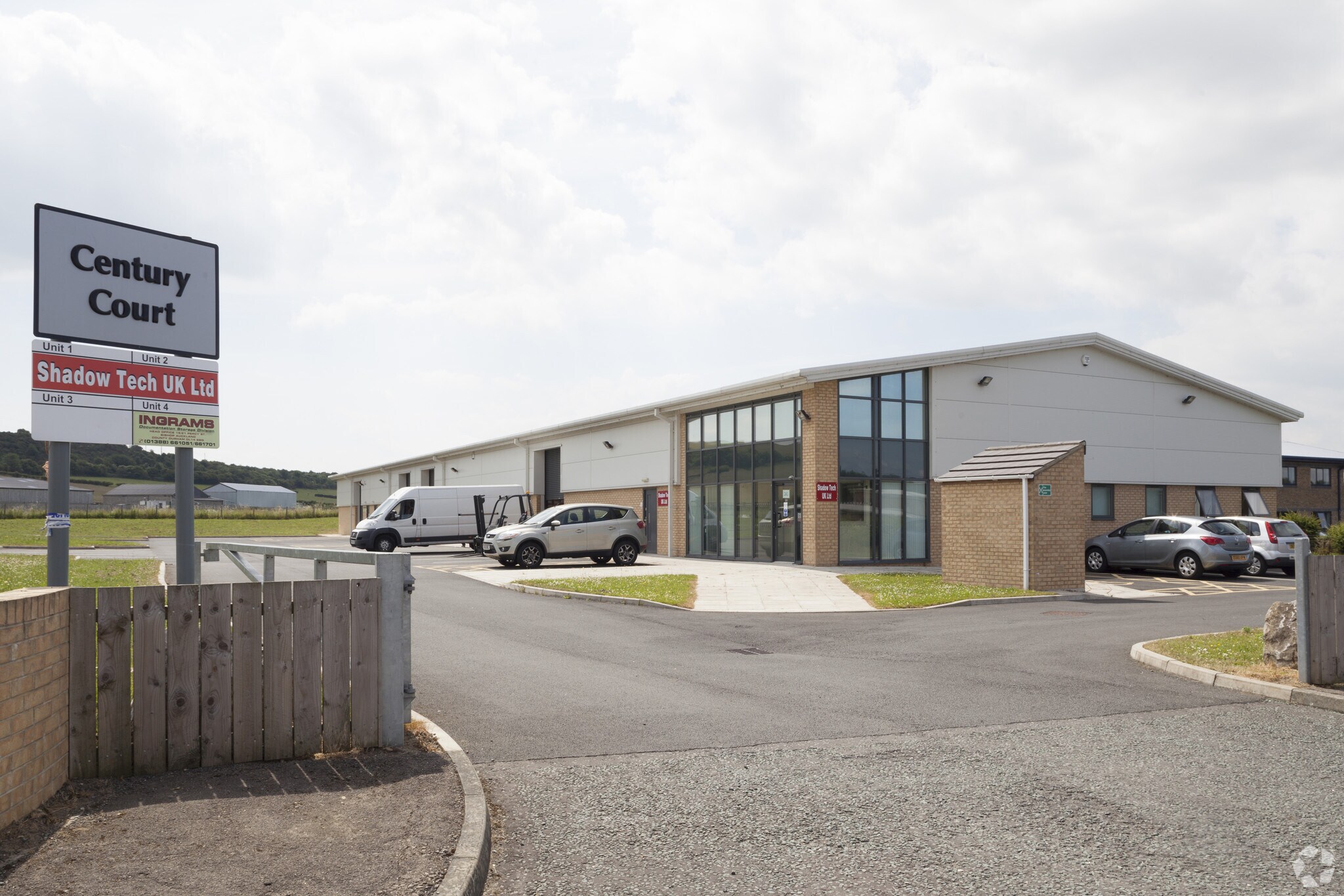 Henson Clos, Bishop Auckland for sale Primary Photo- Image 1 of 1