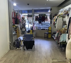 Avenue Jean Jaurès, Suresnes to rent Interior Photo- Image 1 of 4