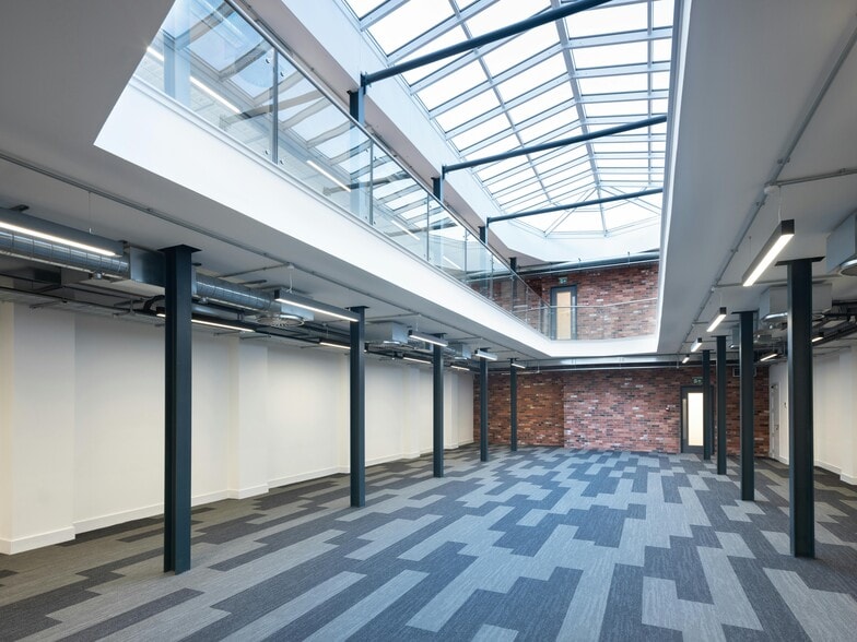 32 York Pl, Edinburgh to rent - Building Photo - Image 3 of 8
