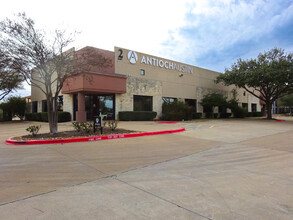 4407 Monterey Oaks Blvd, Austin, TX for rent Building Photo- Image 1 of 37