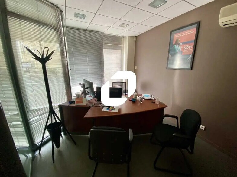 Retail in Bordeaux for sale - Interior Photo - Image 3 of 14