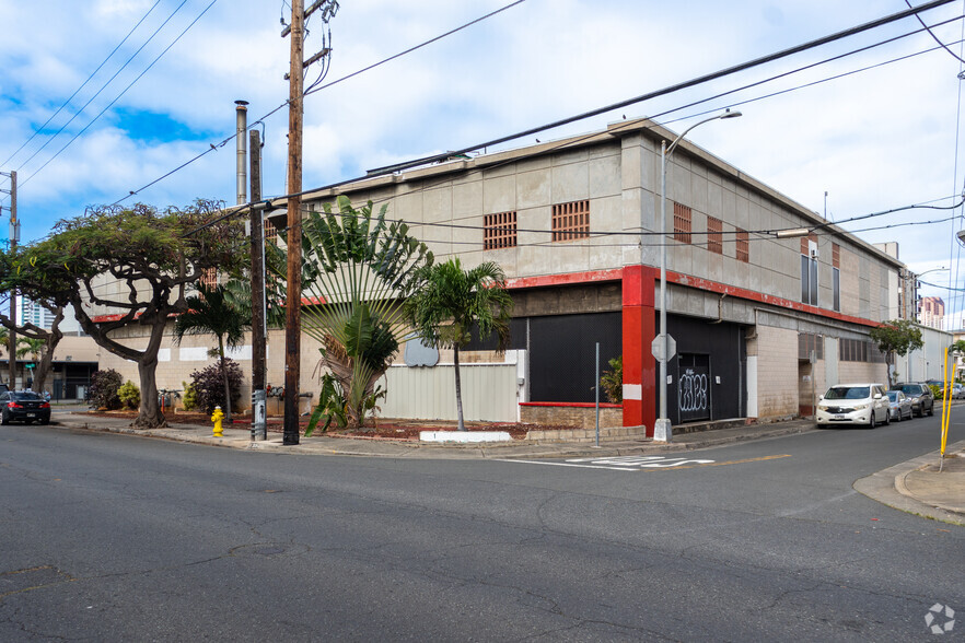 1302 Elm St, Honolulu, HI for sale - Building Photo - Image 2 of 7