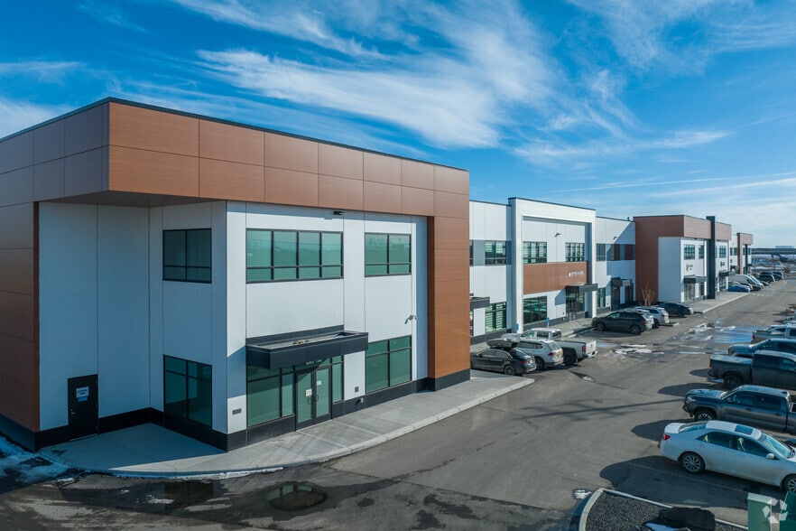 11080 50 St SE, Calgary, AB for sale - Building Photo - Image 1 of 1