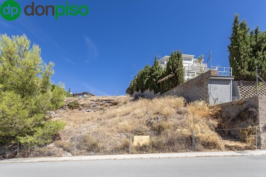 Calle Cueva del Olo, 143, La Zubia, Granada for sale - Primary Photo - Image 1 of 8