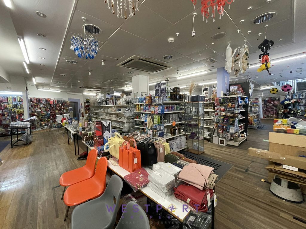 72-78 Murraygate, Dundee for sale Interior Photo- Image 1 of 2