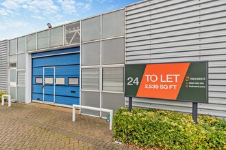 19-30 Carters Ln, Milton Keynes for rent Building Photo- Image 1 of 2