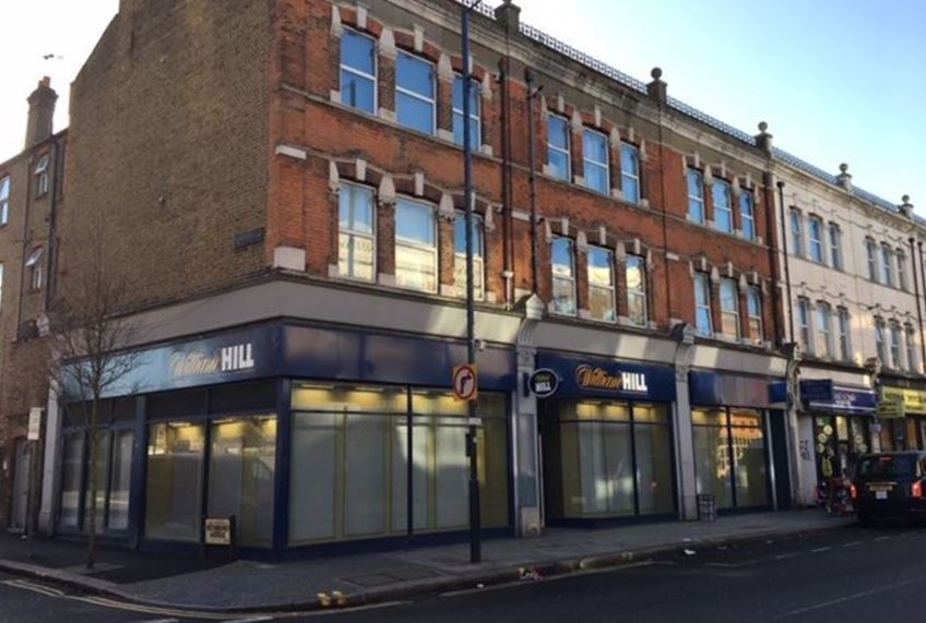 51-55 High Rd, London for rent - Primary Photo - Image 1 of 1