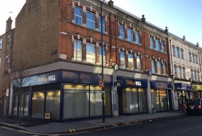 More details for 51-55 High Rd, London - Retail to Rent