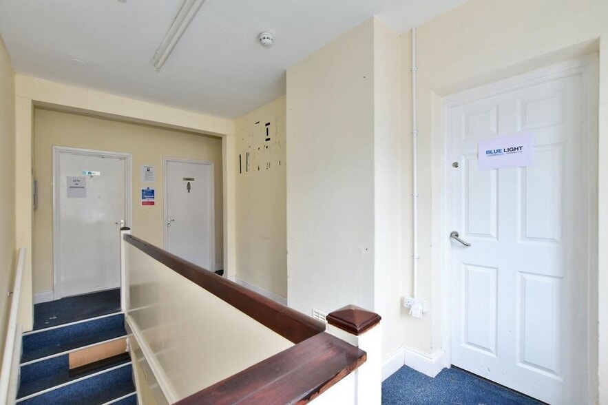 617 Hitchin Rd, Luton to rent - Interior Photo - Image 3 of 13