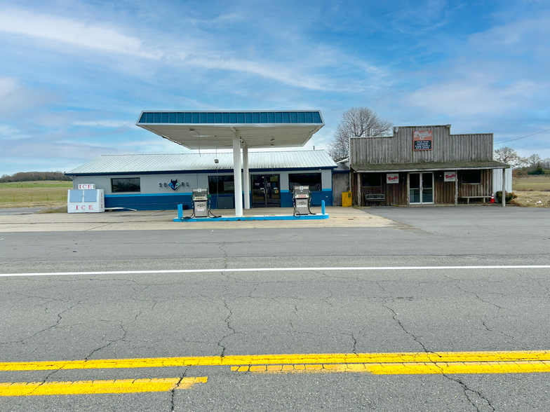 6880 Highway 9, Center Ridge, AR for rent - Building Photo - Image 1 of 6