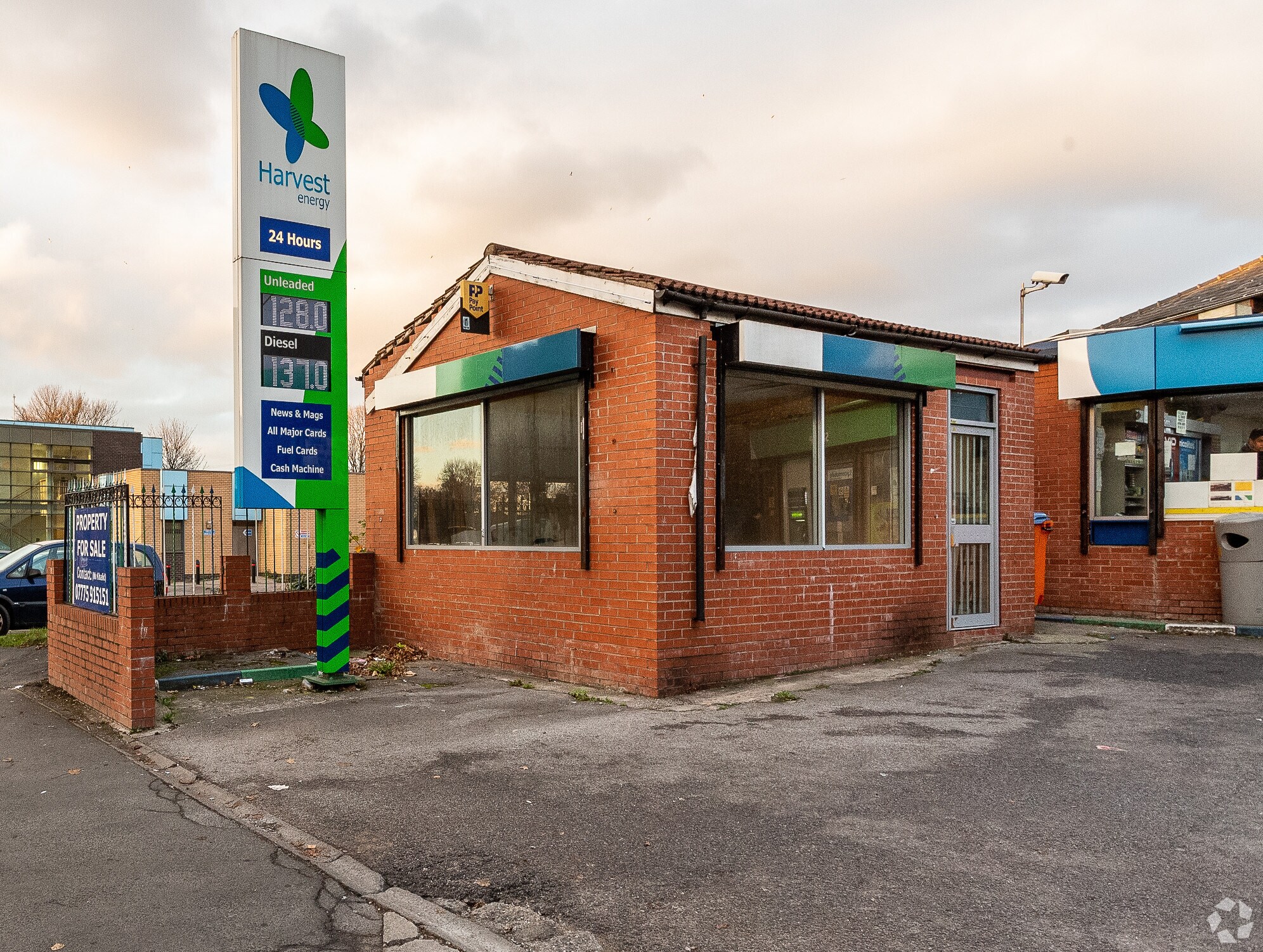 Unit @441 Stockport Rd, Manchester for sale Primary Photo- Image 1 of 1