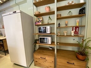 Retail in Barcelona, Barcelona to rent Interior Photo- Image 2 of 5