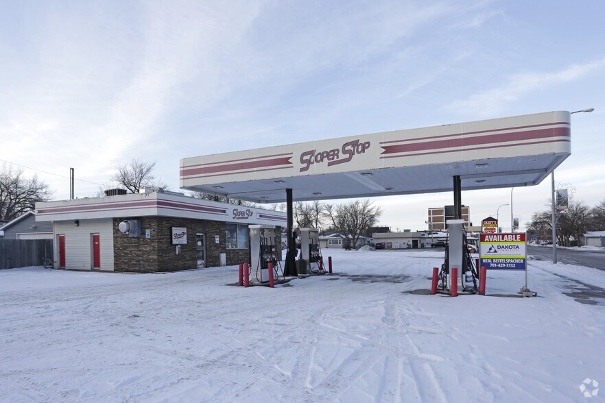 620 Sheyenne St, West Fargo 58078 UK