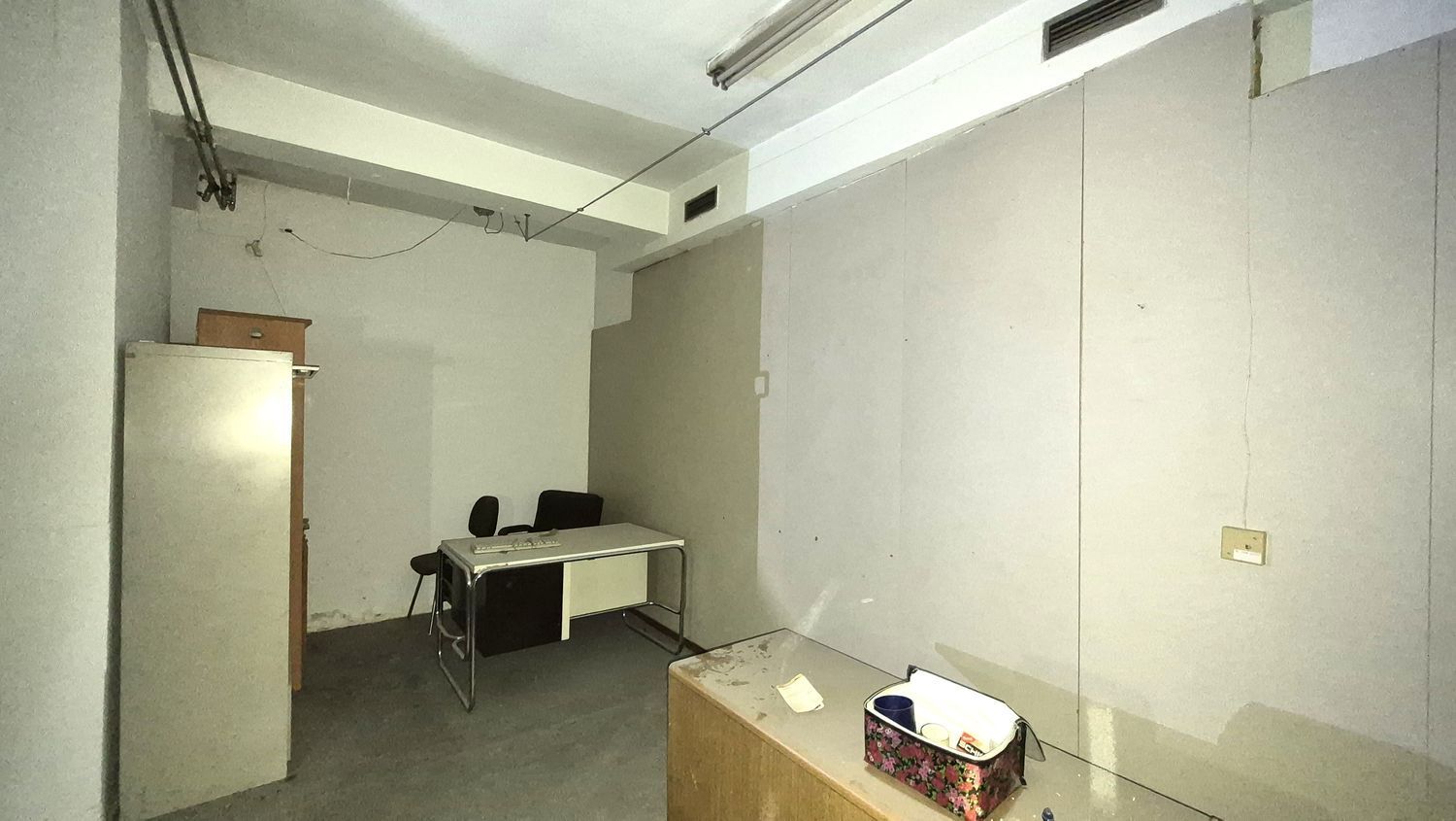 Madrid, MAD 28015 - Unit Puerta 3A -  - Interior Photo - Image 2 of 5