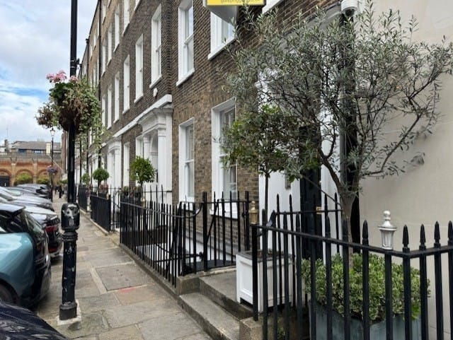 34 Ely Pl, London to rent Building Photo- Image 1 of 19