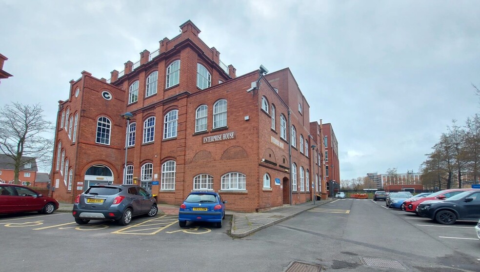 Courtaulds Way, Coventry for rent - Building Photo - Image 1 of 5