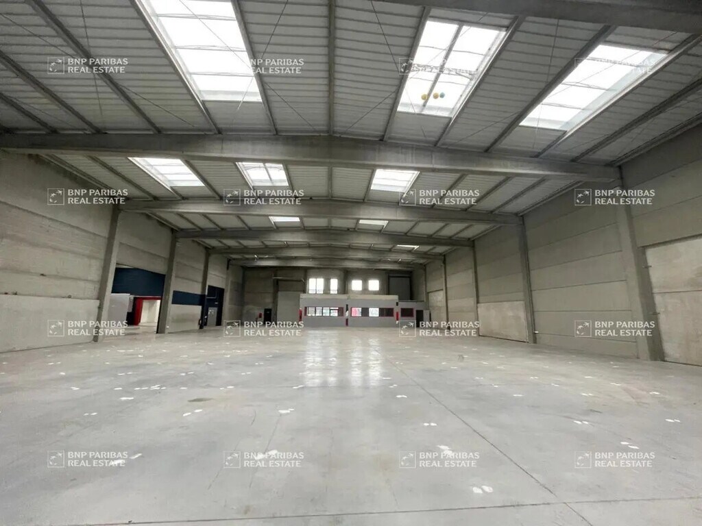 Location Local d'activités 458 m² à 1 537 m² - Photo 1