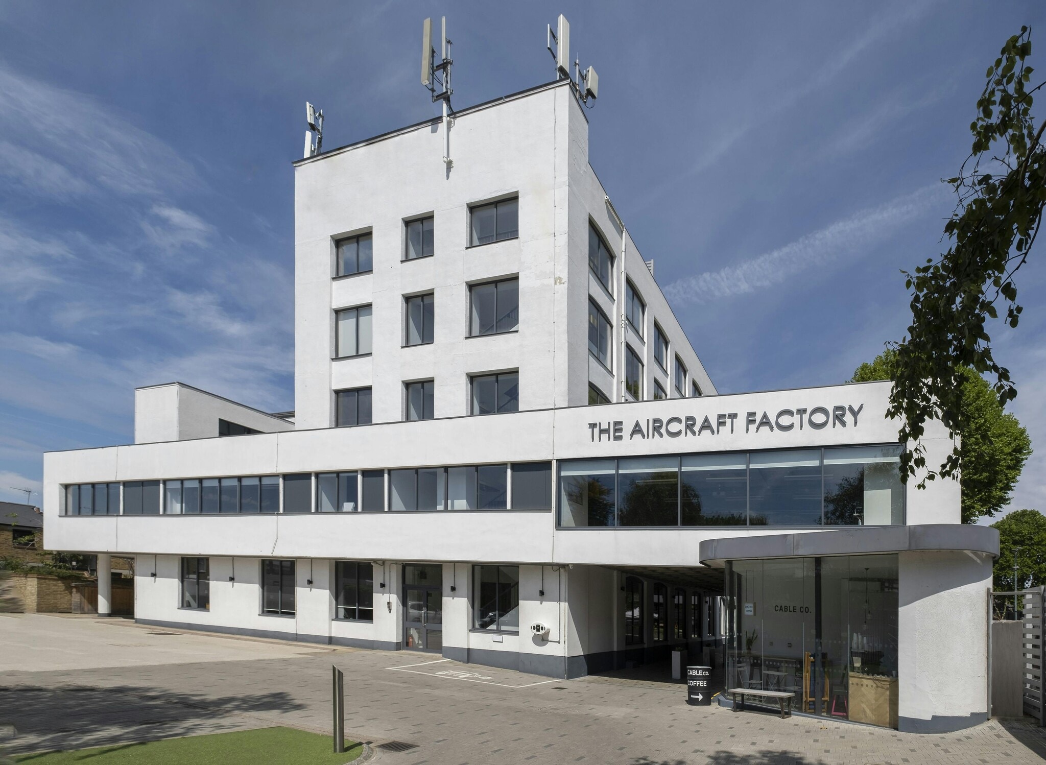 100 Cambridge Grove, London to rent Building Photo- Image 1 of 27