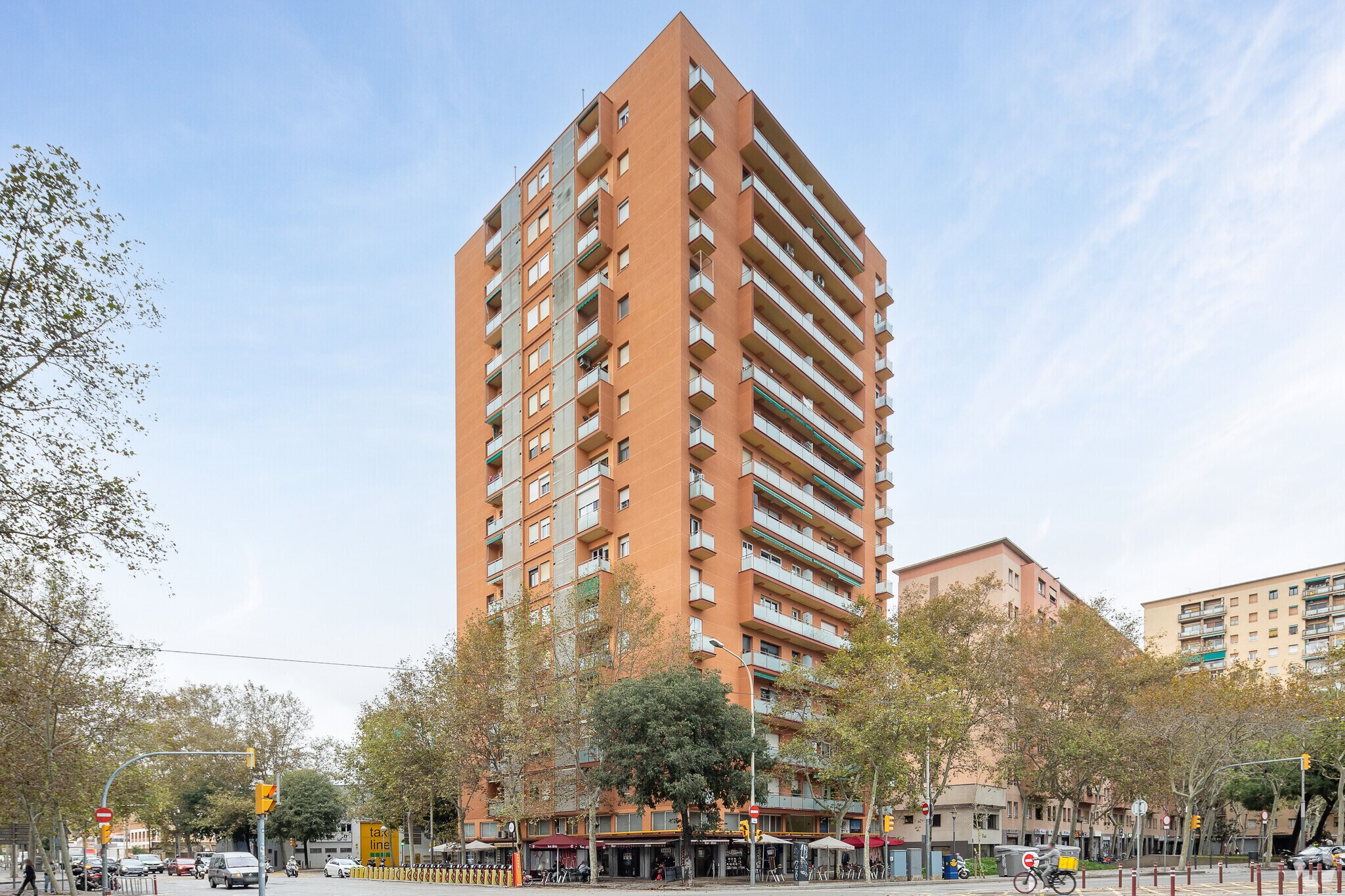 Build-to-Rent in Barcelona, Barcelona for sale Primary Photo- Image 1 of 9