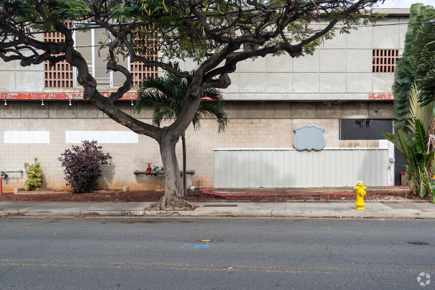 1302 Elm St, Honolulu, HI for sale - Building Photo - Image 3 of 7