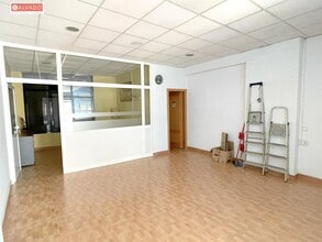 Retail in El Vendrell, Tarragona to rent Interior Photo- Image 2 of 5