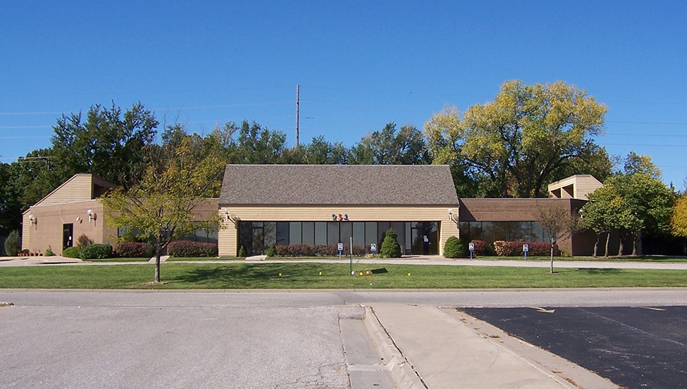 251 S Whittier St, Wichita, KS for sale - Primary Photo - Image 1 of 1