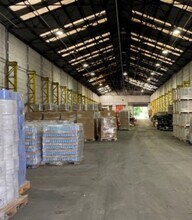 Bradford Rd, Bradford to rent Interior Photo- Image 1 of 1