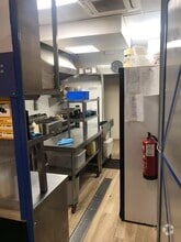 Retail in Madrid, Madrid to rent Interior Photo- Image 2 of 7