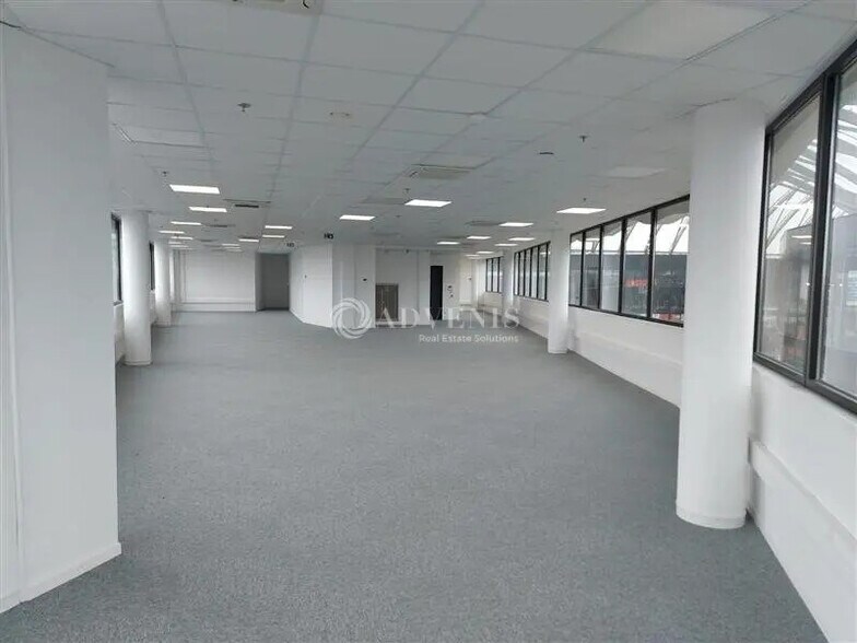 Office in Lille to rent - Interior Photo - Image 3 of 7