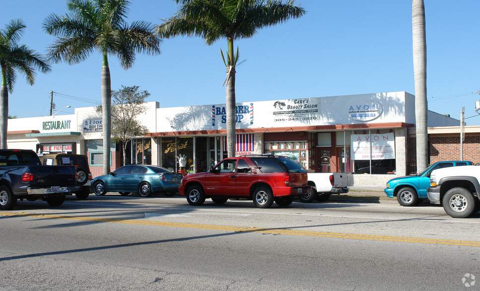 800-826 N Krome Ave, Homestead, FL for rent - Building Photo - Image 2 of 7