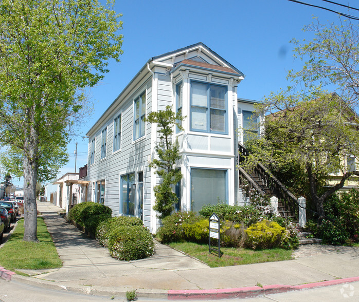 403 Martin Luther King Jr., Oakland, CA for sale - Primary Photo - Image 1 of 1