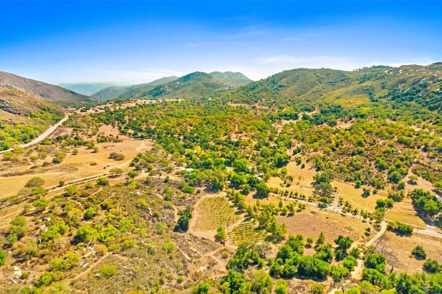 18155 Lyons Valley Rd, Jamul 91935 UK