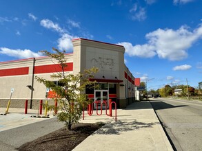 1031 Clinton St, Buffalo, NY for rent Building Photo- Image 2 of 7