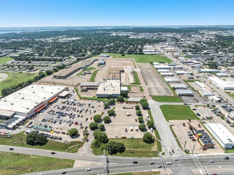 5601 W Waco Dr, Waco, TX for sale - Aerial - Image 3 of 11