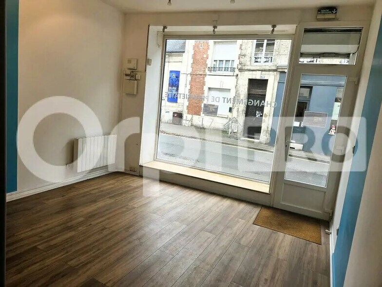 Retail in Soissons for sale - Interior Photo - Image 3 of 5