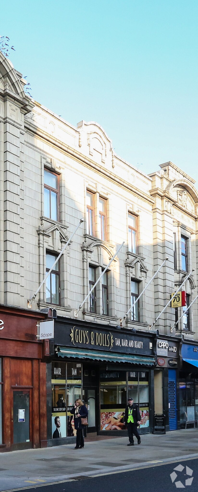 97-98 High St W, Sunderland to rent Primary Photo- Image 1 of 6