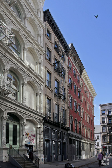 47 Howard St, New York, NY for rent - Building Photo - Image 1 of 4