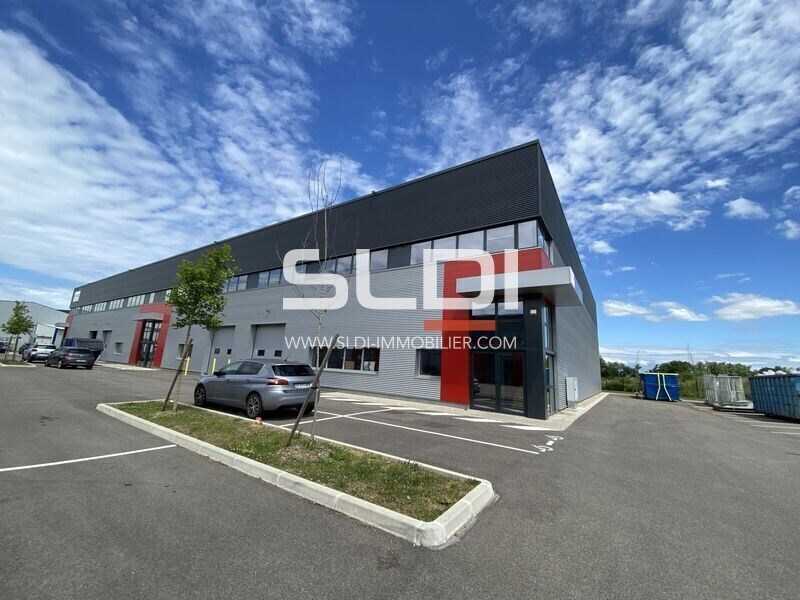 Light Industrial in Dagneux to rent Building Photo- Image 1 of 6