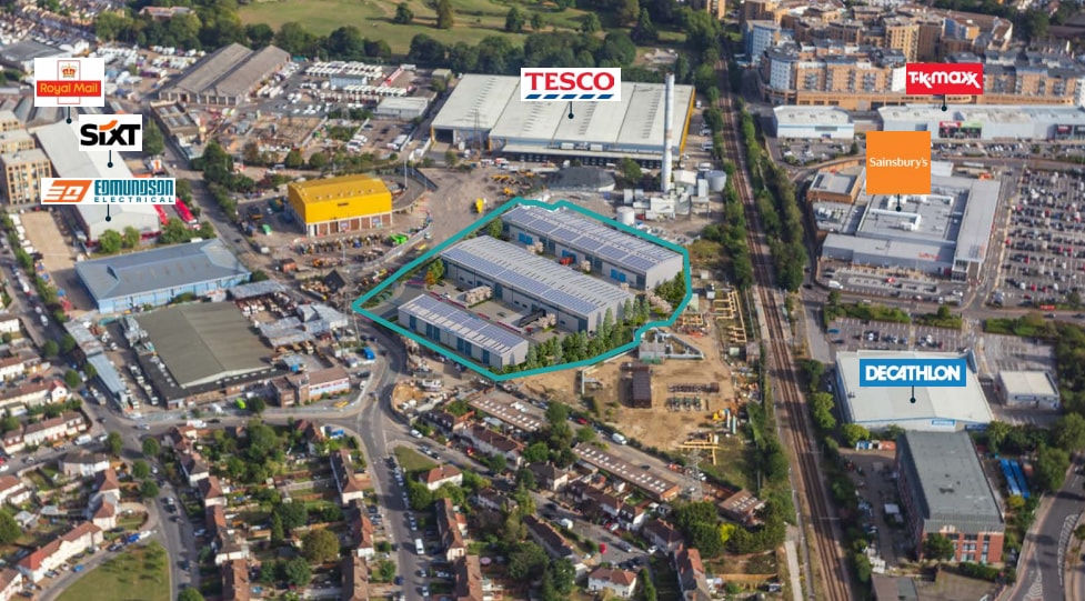 Factory Ln, Croydon to rent - Aerial - Image 2 of 7