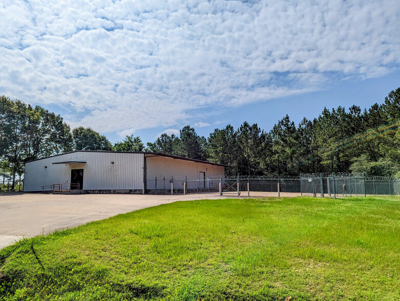 19662 Airport Pky, Conroe, TX for sale - Building Photo - Image 1 of 1