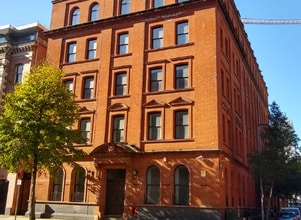 21 Linenhall St, Belfast to rent Building Photo- Image 1 of 2