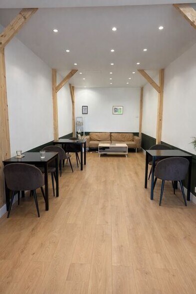 Light Industrial in Balma to rent - Interior Photo - Image 3 of 12