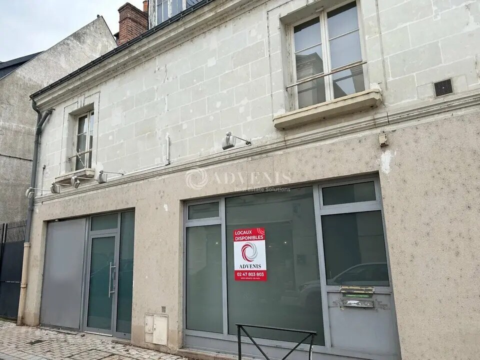Vente Commerce 143 m² - Photo 1
