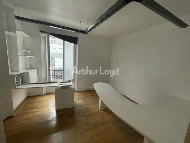 Location Bureaux 110 m²