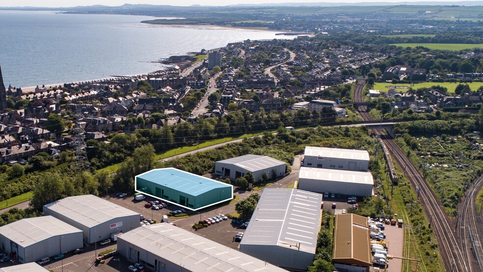 240-242 Sir Harry Lauder Rd, Edinburgh to rent - Building Photo - Image 3 of 6