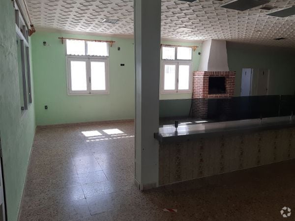 Calle Iglesia, 17, Navaluenga, AVI 05100 - Unit Puerta 0D -  - Interior Photo - Image 1 of 6