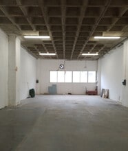 Industrial in Madrid, Madrid to rent Interior Photo- Image 2 of 2