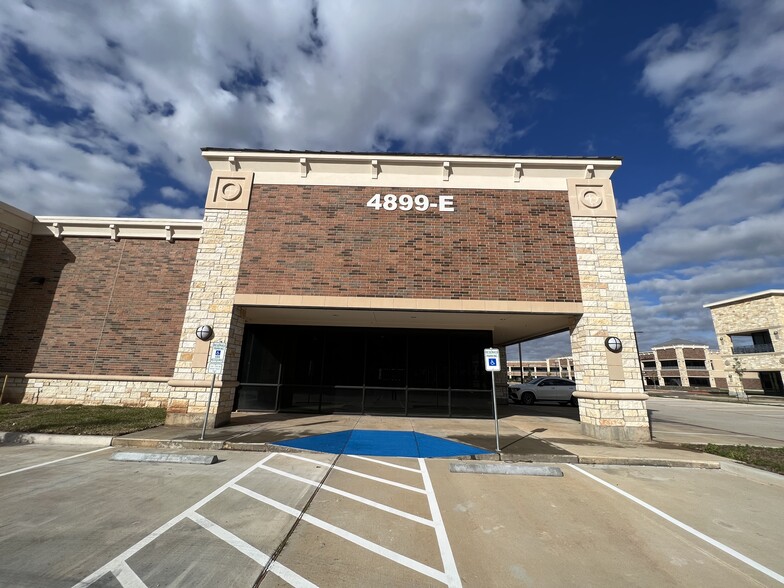 4899 Highway 6, Missouri City, TX for rent - Building Photo - Image 3 of 18